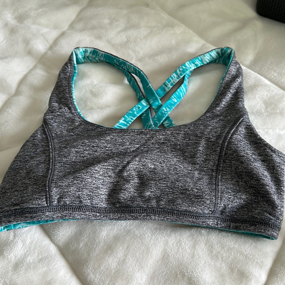 Ivivva size 14 sports bra reversible with criss cross back